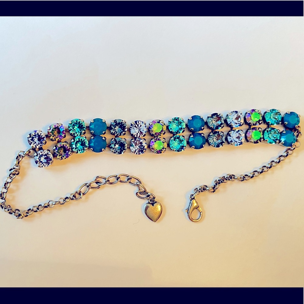 Swarovski crystal choker, 8mm round, blue stones